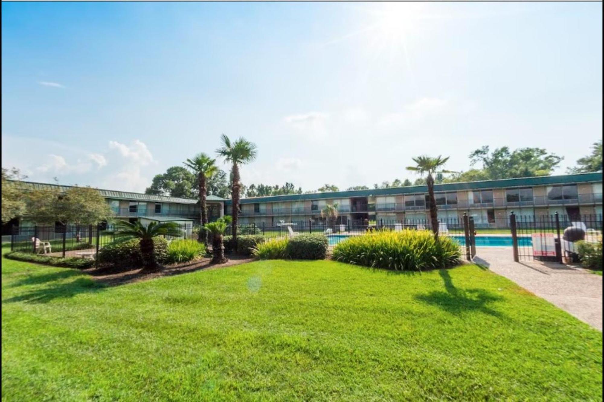 Oyo Hotel Audubon Baton Rouge Port Allen I-10 外观 照片